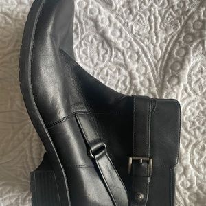 Black Anne Klein flex Boots